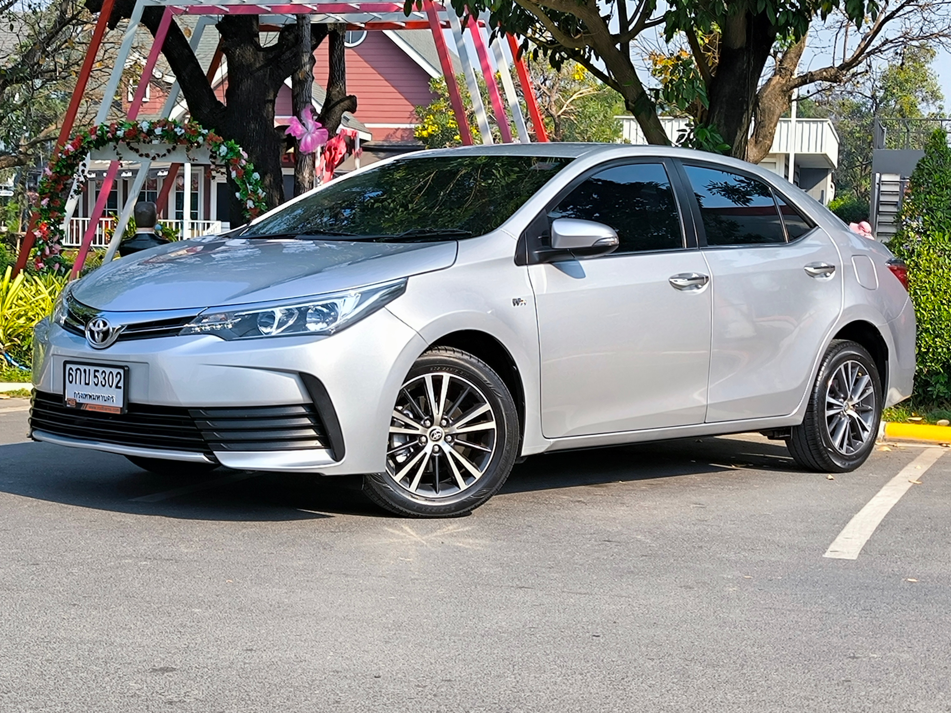 Toyota Altis 1.8E ปี 2017